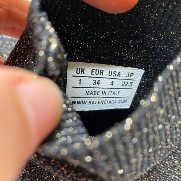 NIB Balenciaga SPEED TRAINERS Black/gold, 34 - Picture 13 of 16